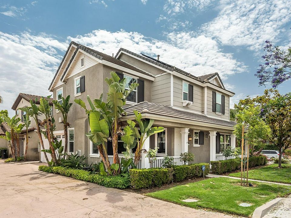 1st image of 386 Town Forest Ct
