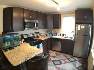 2 Braemore Rd #1J, Brighton, MA 02135