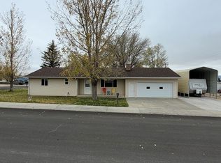 1319 Erwin St, Douglas, WY 82633