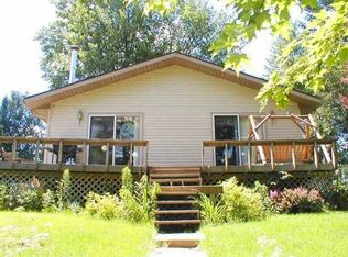 17 White Tail Trl, Gladwin, MI 48624