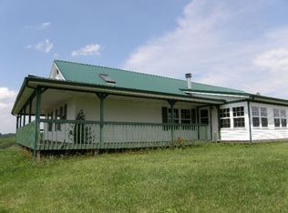 2082 & 2084 Canyon Rd, Carrollton, OH 44615