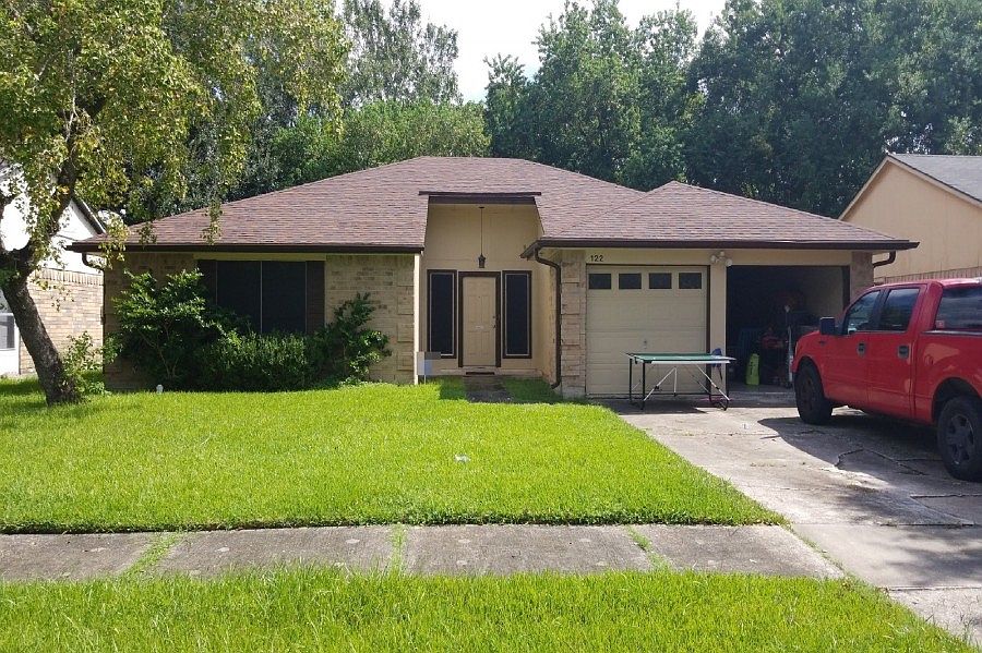 1st image of 122 Wood Hollow Dr