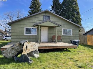 1985 Gilham Rd, Eugene, OR 97401