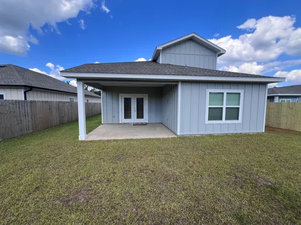5379 Cornwall Dr, Milton, FL