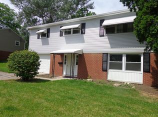 2659 Blackhawk Rd, Dayton, OH 45420