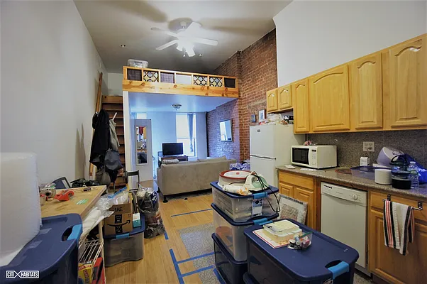 Rented by Citi Habitats | media 13