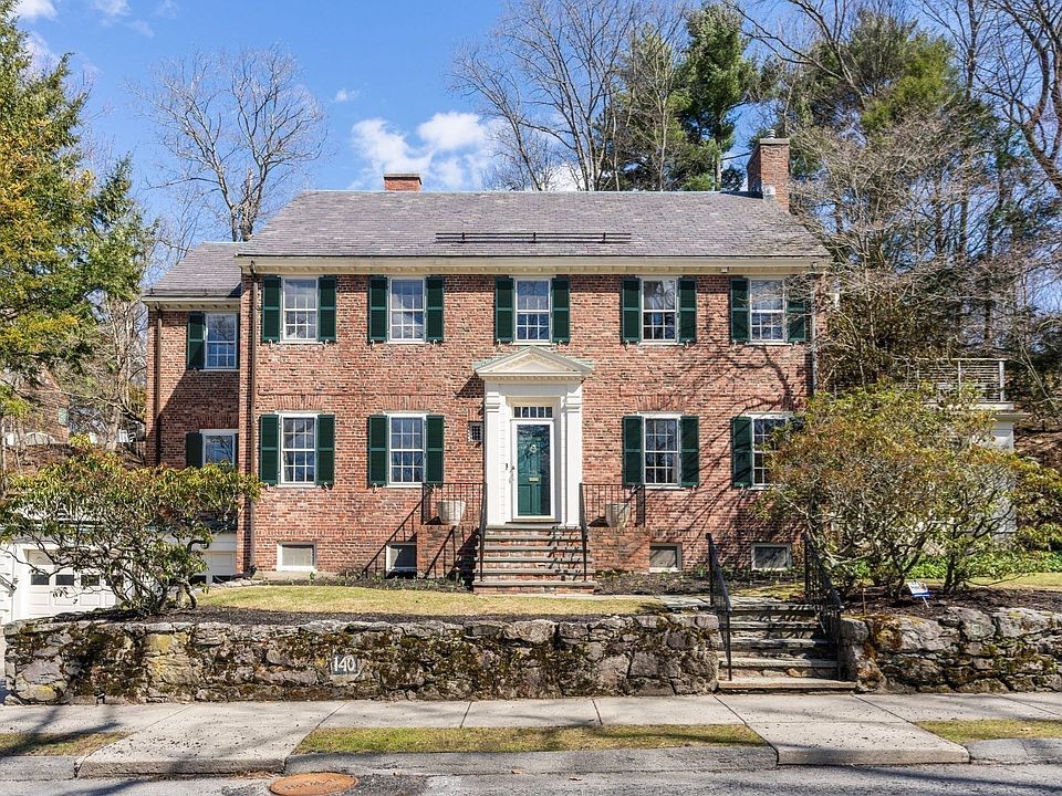 1st image of 140 Dudley St