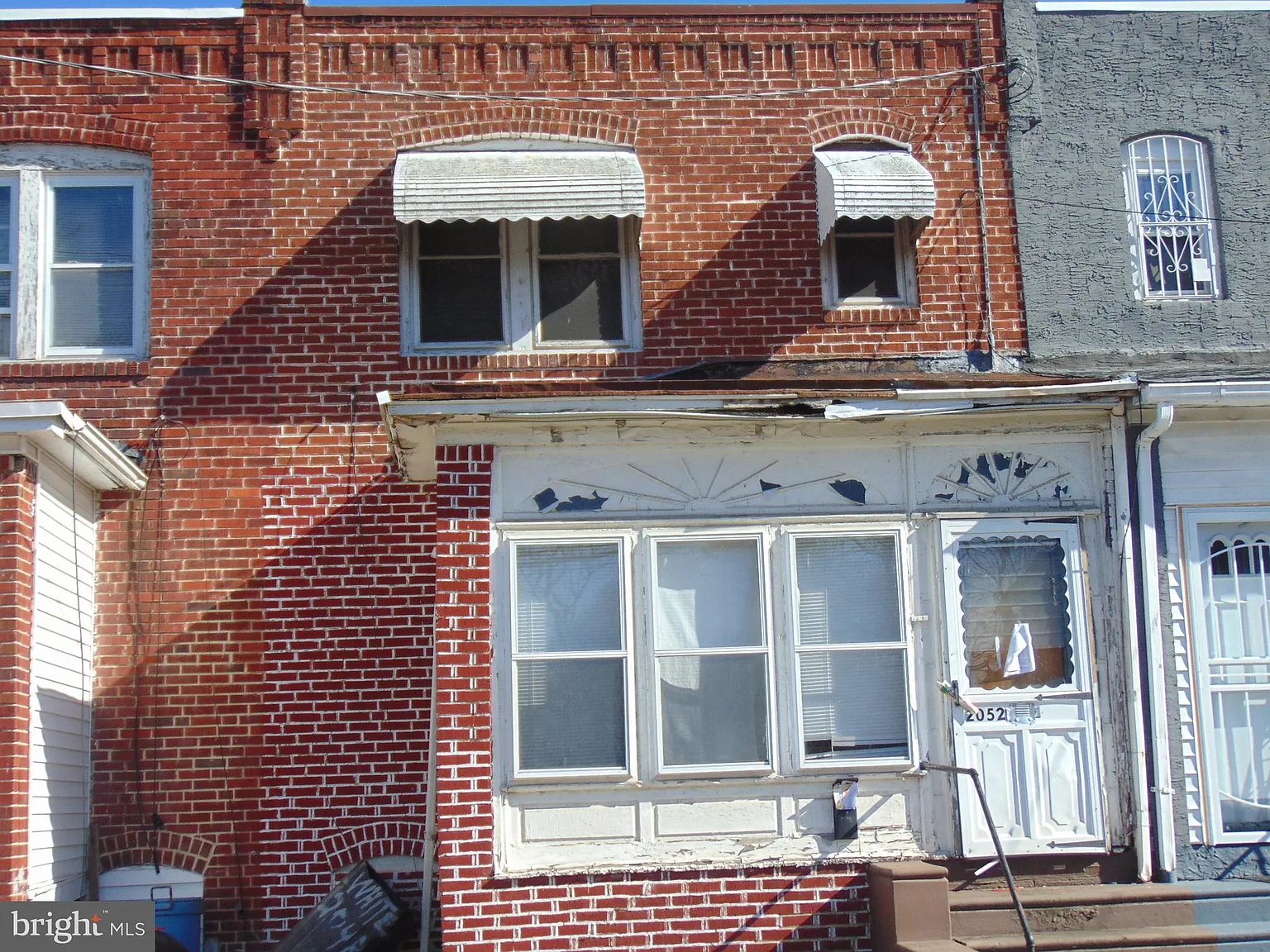 2052 S 10th St photo 1