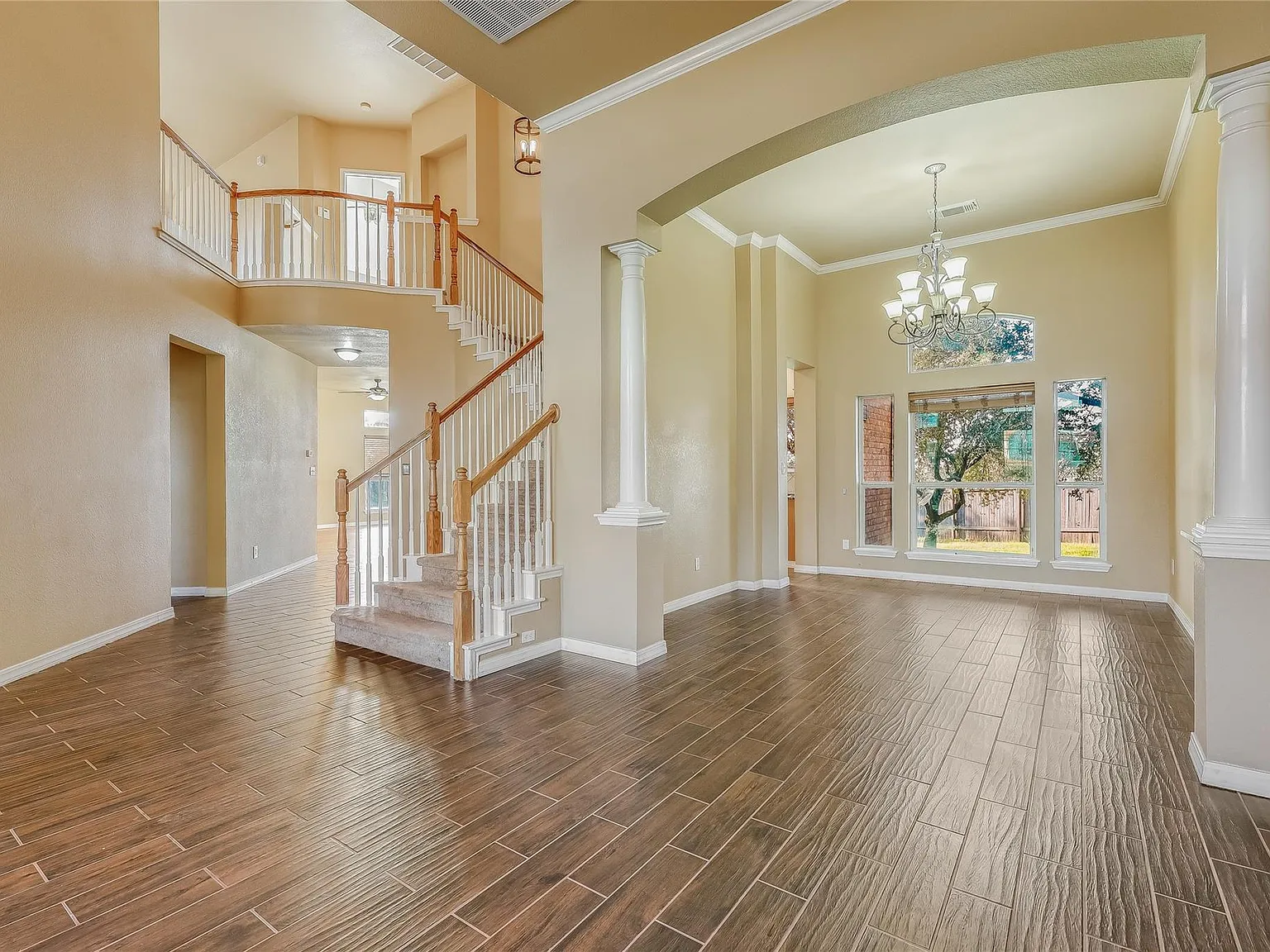 4 bed, 3.0 bath, 3003 sqft, $3,375 — Photo 3