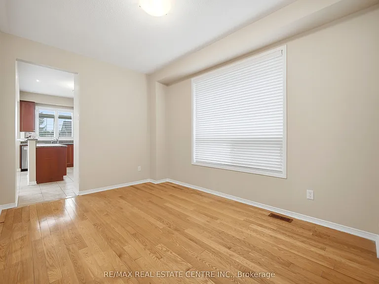 5218 Oscar Peterson Blvd — Photo 9