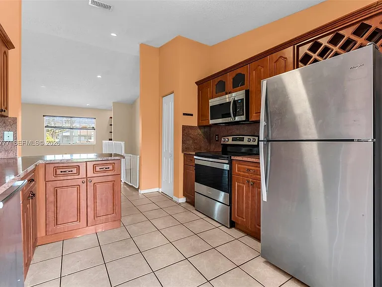 7070 NW 173rd Dr #304 — Photo 12