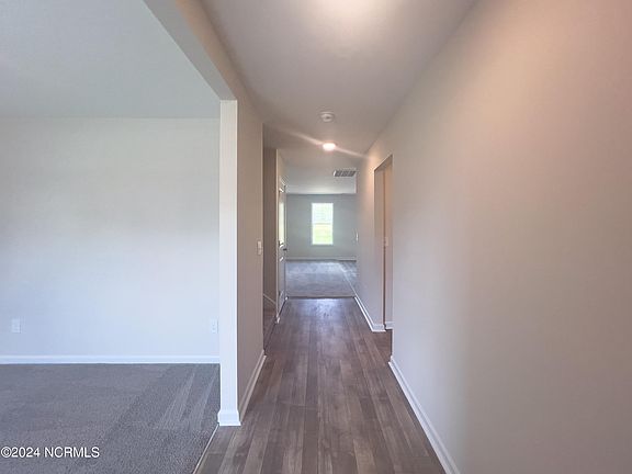 4th image of 120 Kensley Court
