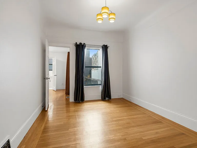 75 Lafayette St #1 — Photo 28
