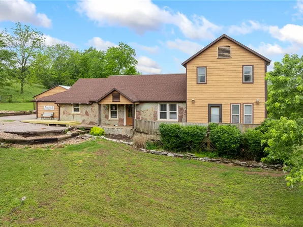 (undisclosed Address), Harrison, AR 72601