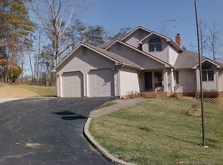 1355 Otter Lake Loop, Hanson, KY 42413