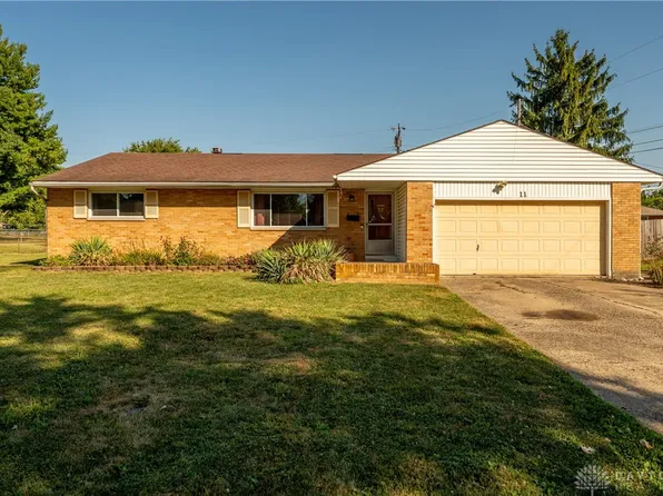 11 Beechnut Dr, West Milton, OH 45383