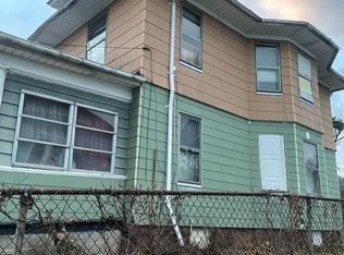 136 Mansfield St, Hartford, CT 06112