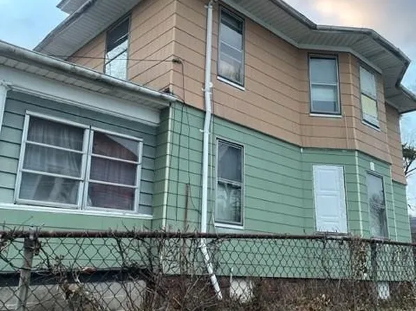 136 Mansfield Street, Hartford, CT 06112