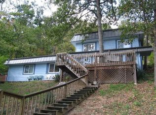 460 Susan Rd, Lake Ozark, MO 65049