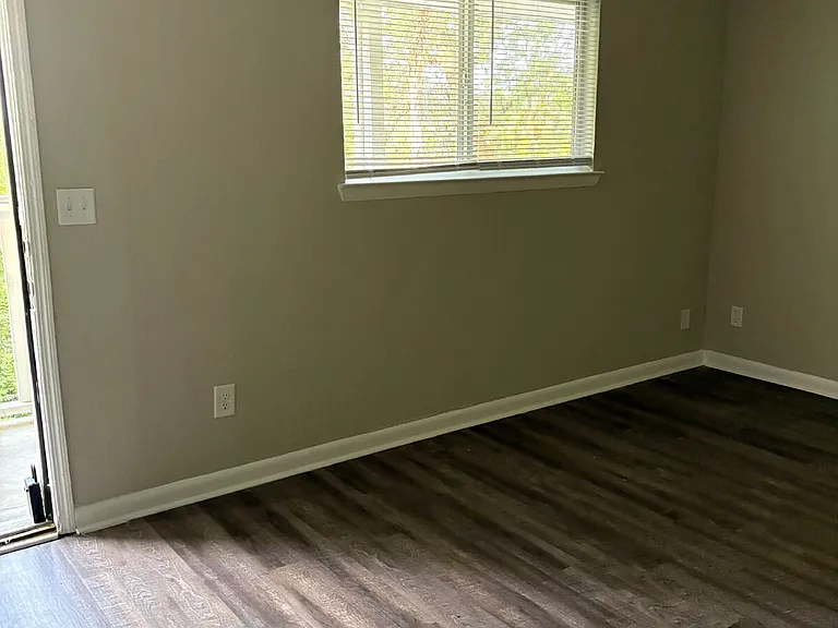 208 Valley View Ave #10 — Photo 49