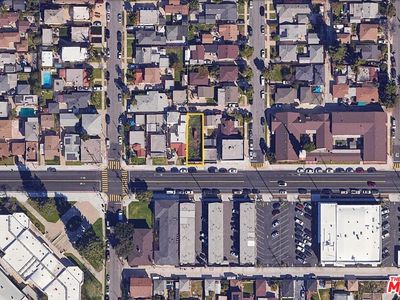 1065 E Market St, Long Beach, CA, 90805