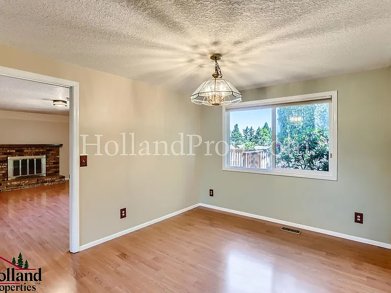 17267 SW Barcelona Way — Photo 4