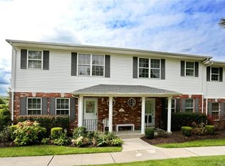 75 Jamie Ct, Suffern, NY 10901