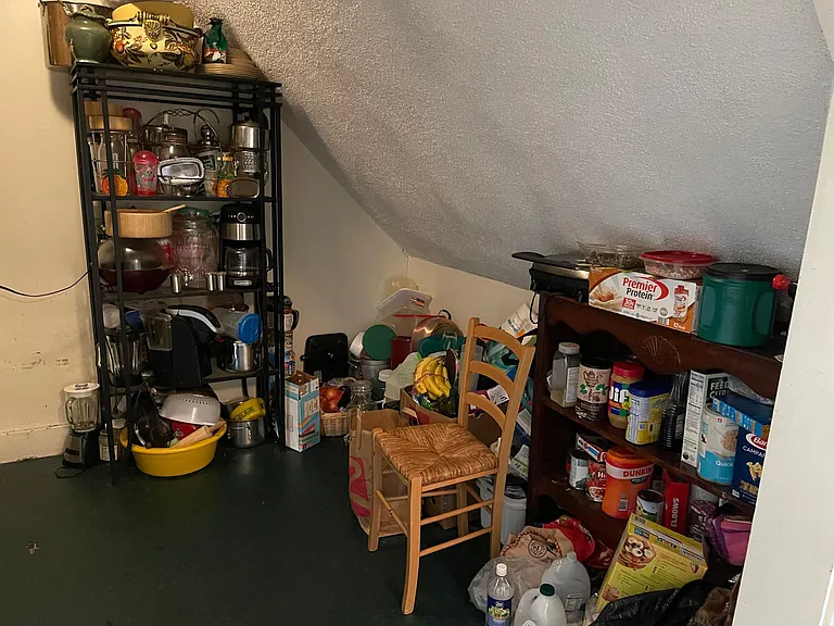 Eat in Kitchen