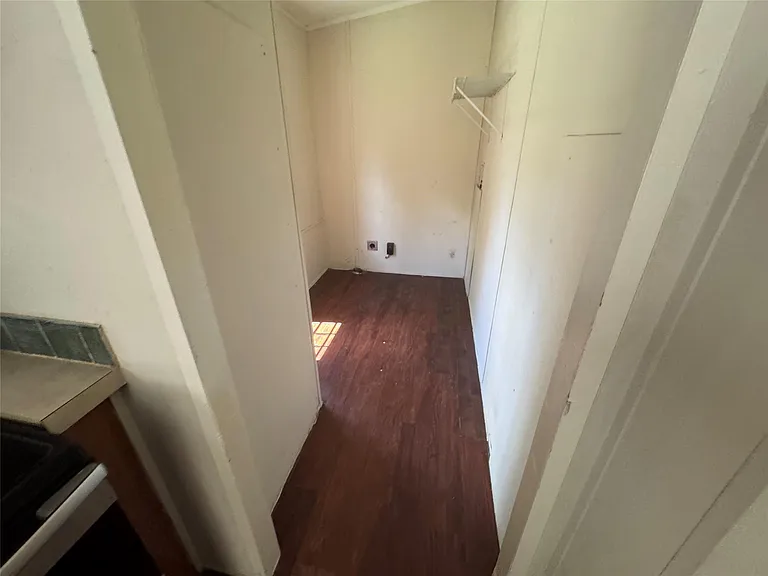 16415 Tamra Ct — Photo 12