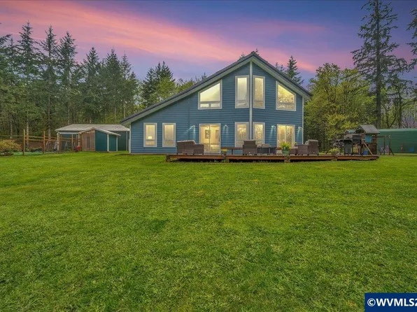 62710 Wagon Wheel Dr, Saint Helens, OR 97051