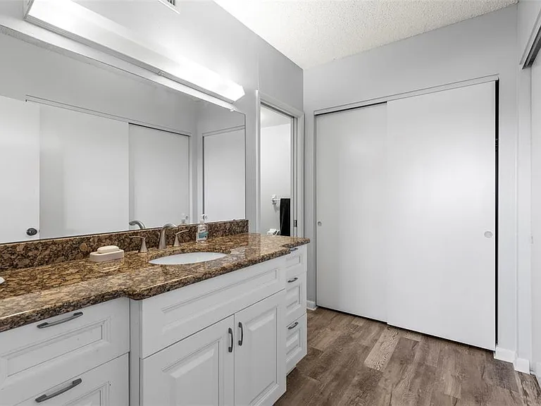 30 Turner St #704 — Photo 11