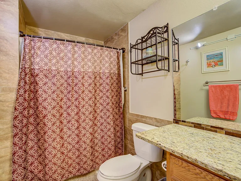 431 Wright St #209 — Photo 16