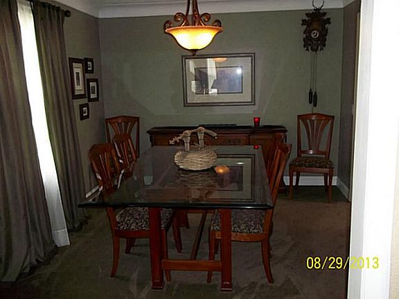4th image of 2414 Ross St