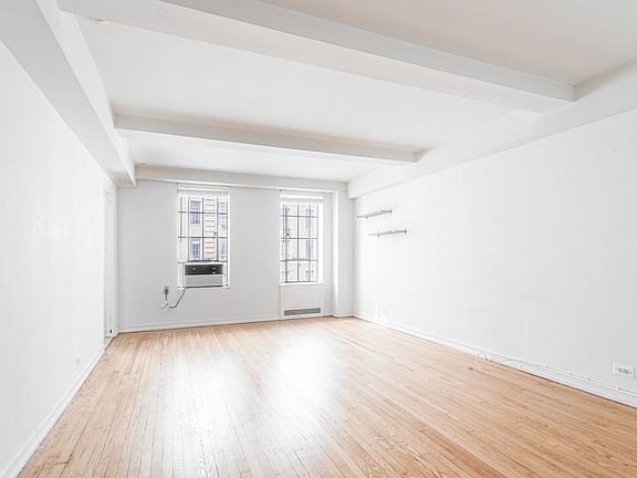3rd image of 353 W 56th St APT 7L