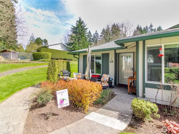 527 S 323rd Place #18B, Federal Way, WA 98003