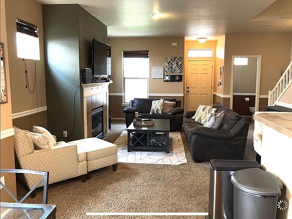3rd image of 2654 NE 88th Pl