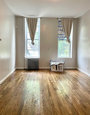 Rented by Compass | media 20