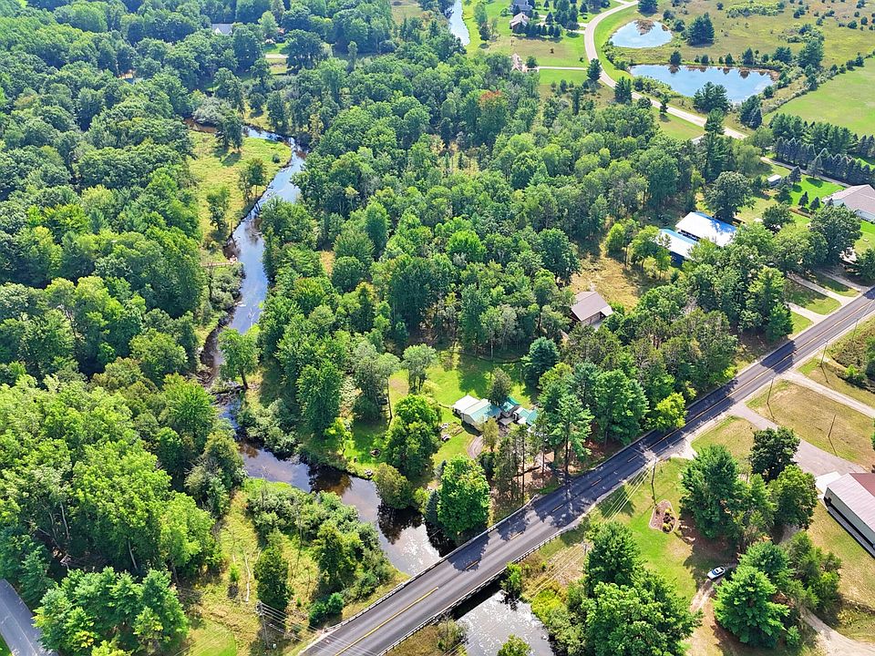 1st image of 9871 Seven Mile Rd