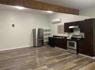 706 Stark St APT B, Silverton, OR 97381
