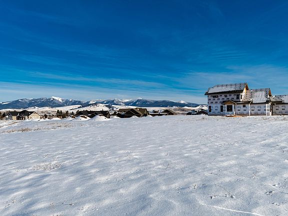 8290 Ranch Club Road-1