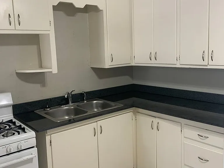 Native Lands Apartments — Photo 12