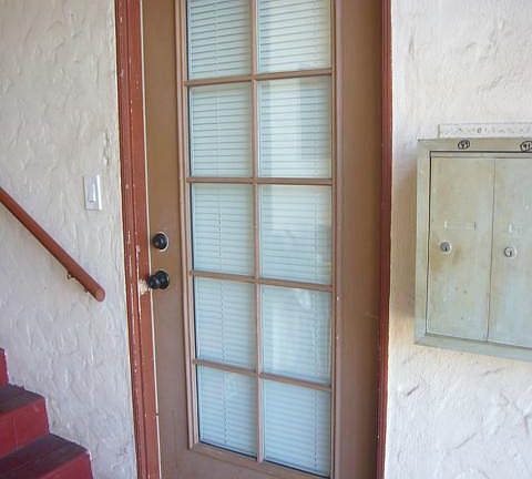 2nd image of 2689 Broadway