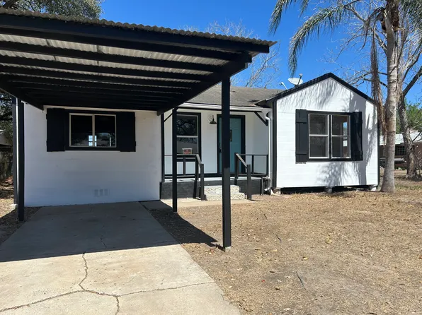 508 SW 8th St, Premont, TX 78375