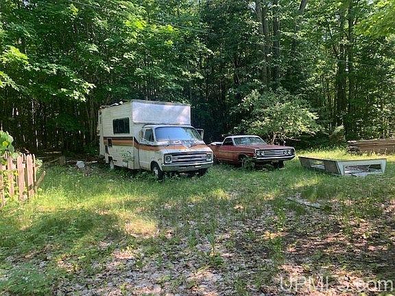 3rd image of 286 County Road 550