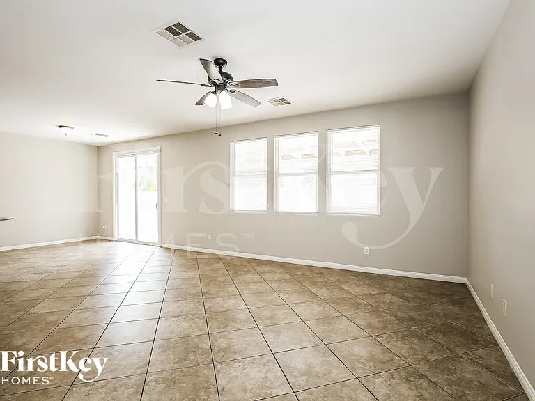 6217 Escapa Ct — Photo 3