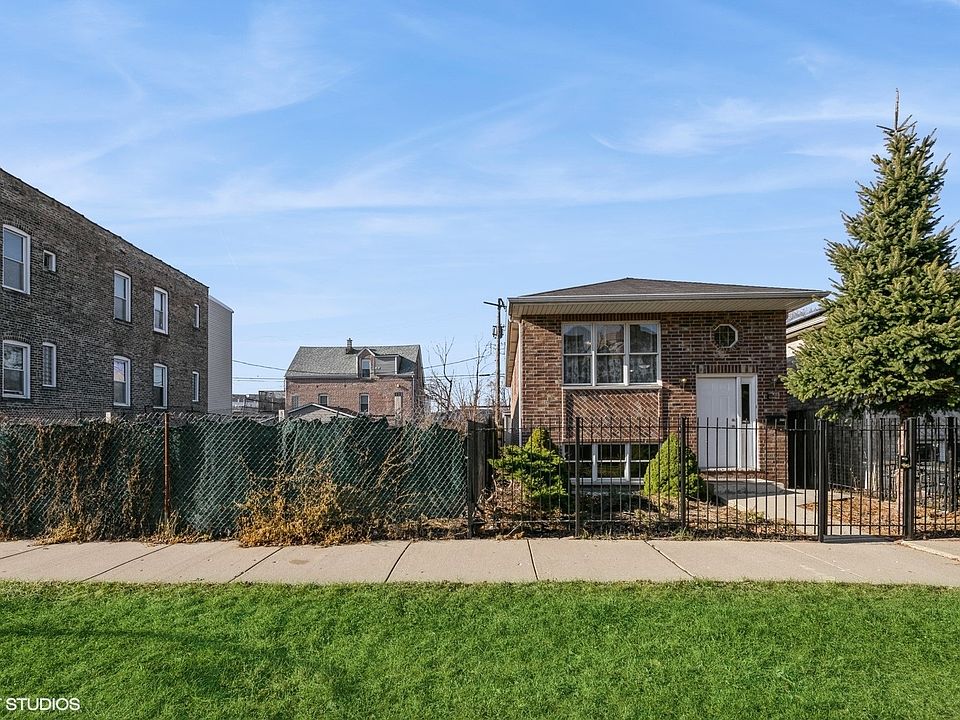 1st image of 1058 N Christiana Ave