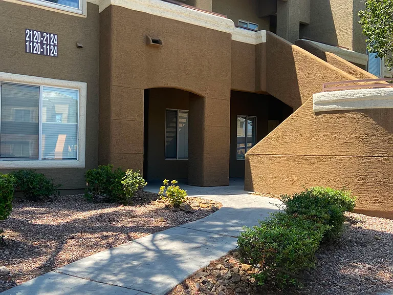 8070 W Russell Rd #1121 — Photo 1