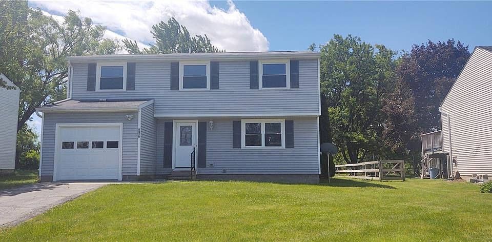 1st image of 5829 Clover Meadow Ln