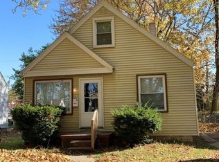 3434 Beaumont Dr, Toledo, OH 43608