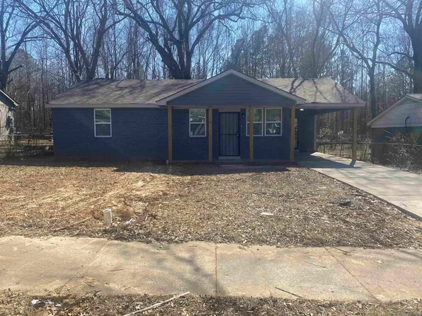 3709 Royal Wood Dr, Memphis, TN 38128